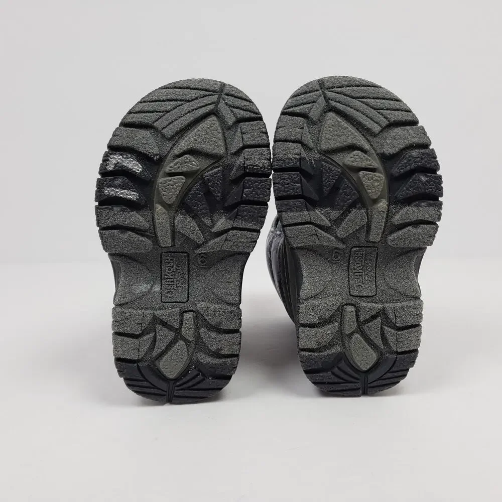 OshKosh B'Gosh Ivan Toddler Boys Size 6 Gray Camo Winter Snow Boots